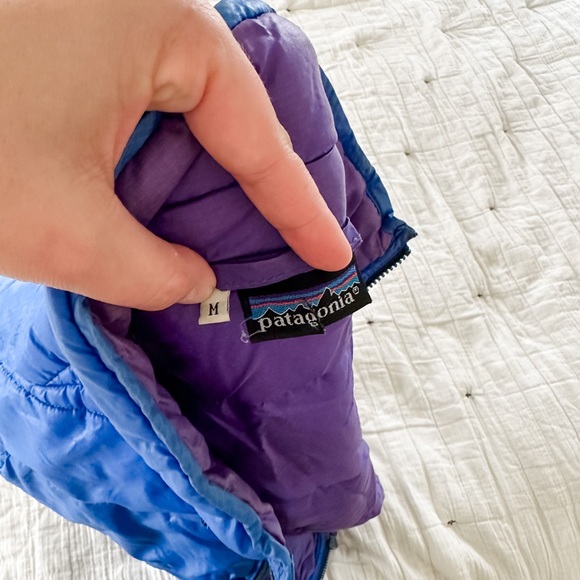 VINTAGE 80’s Patagonia puffer vest size medium - Picture 3 of 3